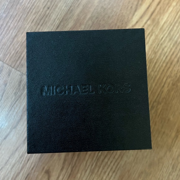 MK Watch